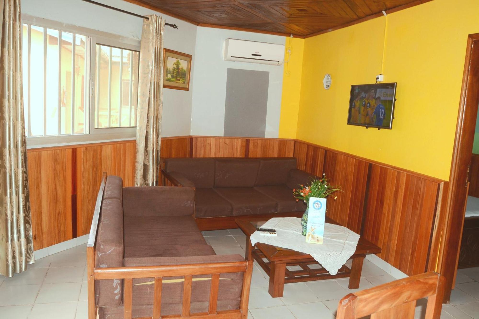 Hotel Restaurant Gites Kribi Habitación foto