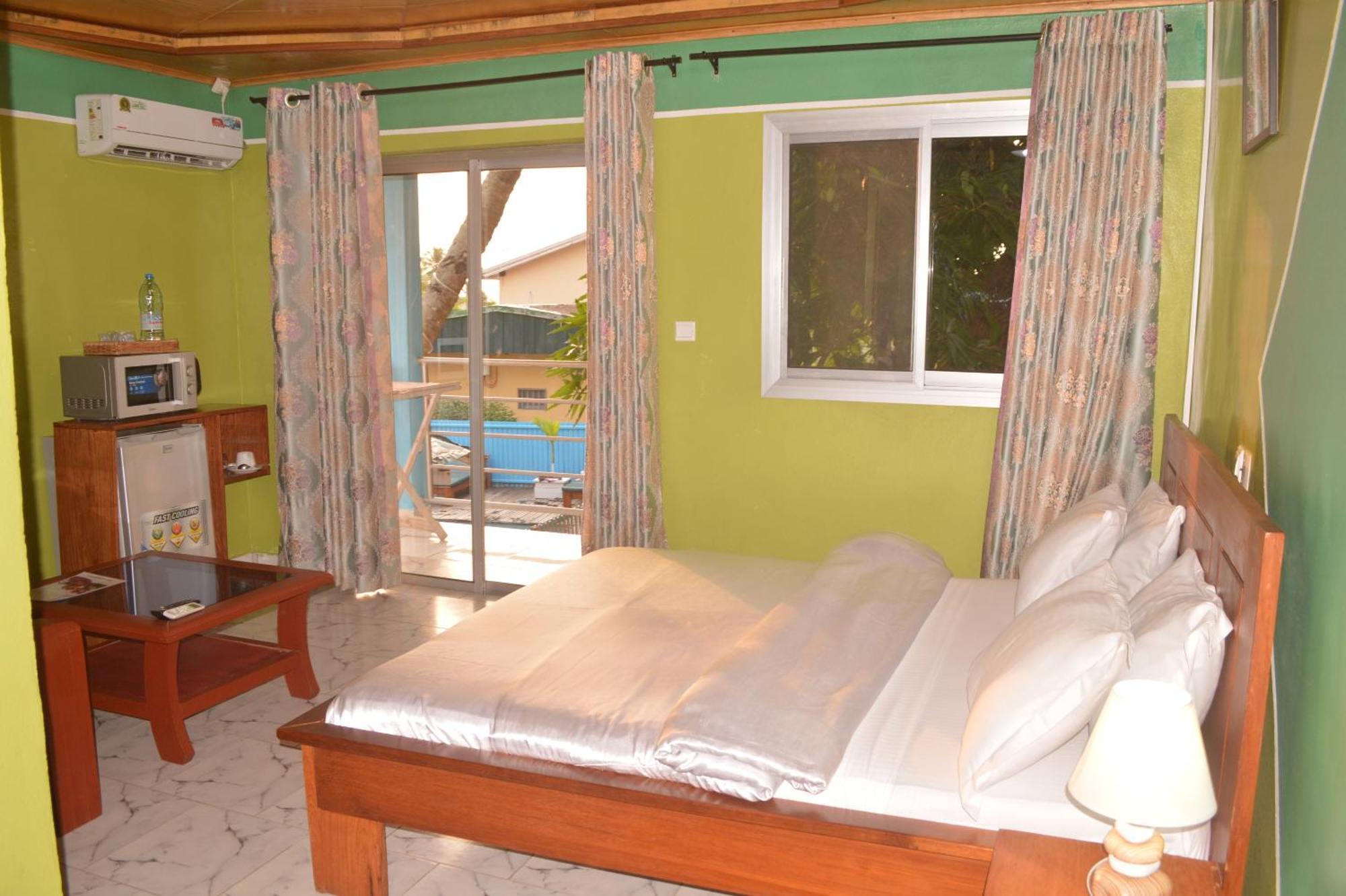 Hotel Restaurant Gites Kribi Habitación foto